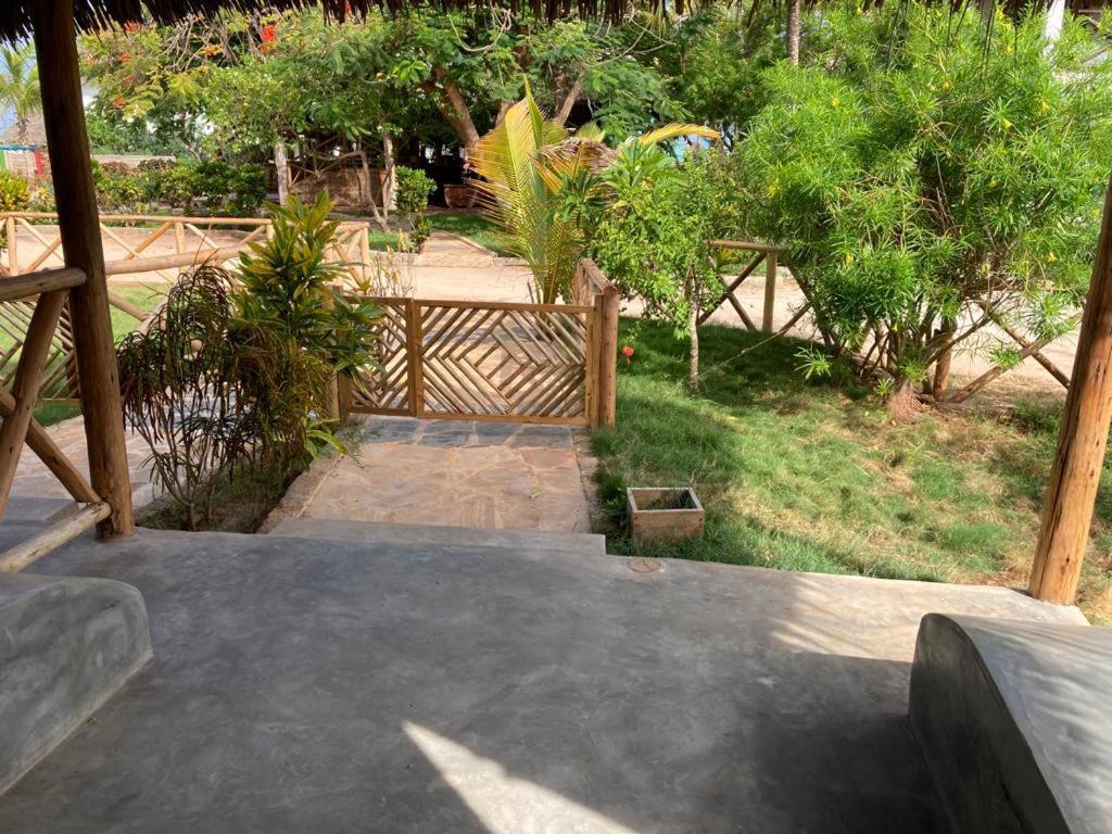Nest Style Beach Hotel Zanzibar Makunduchi Εξωτερικό φωτογραφία